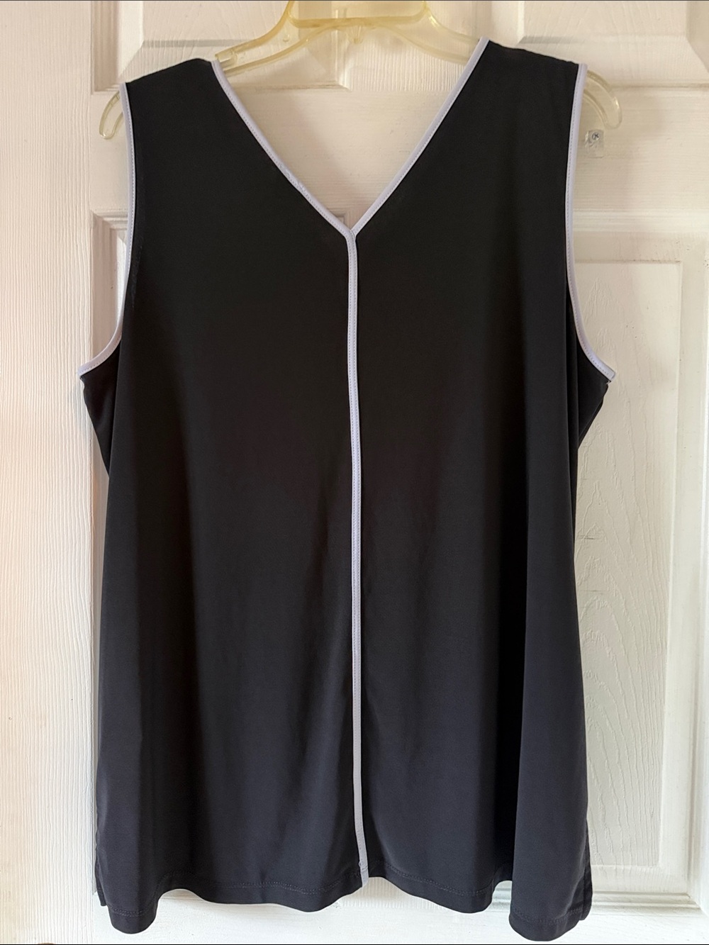 Anne Klein Black with White XL